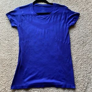 Indigo wicking material, exercise tee, C9, size small